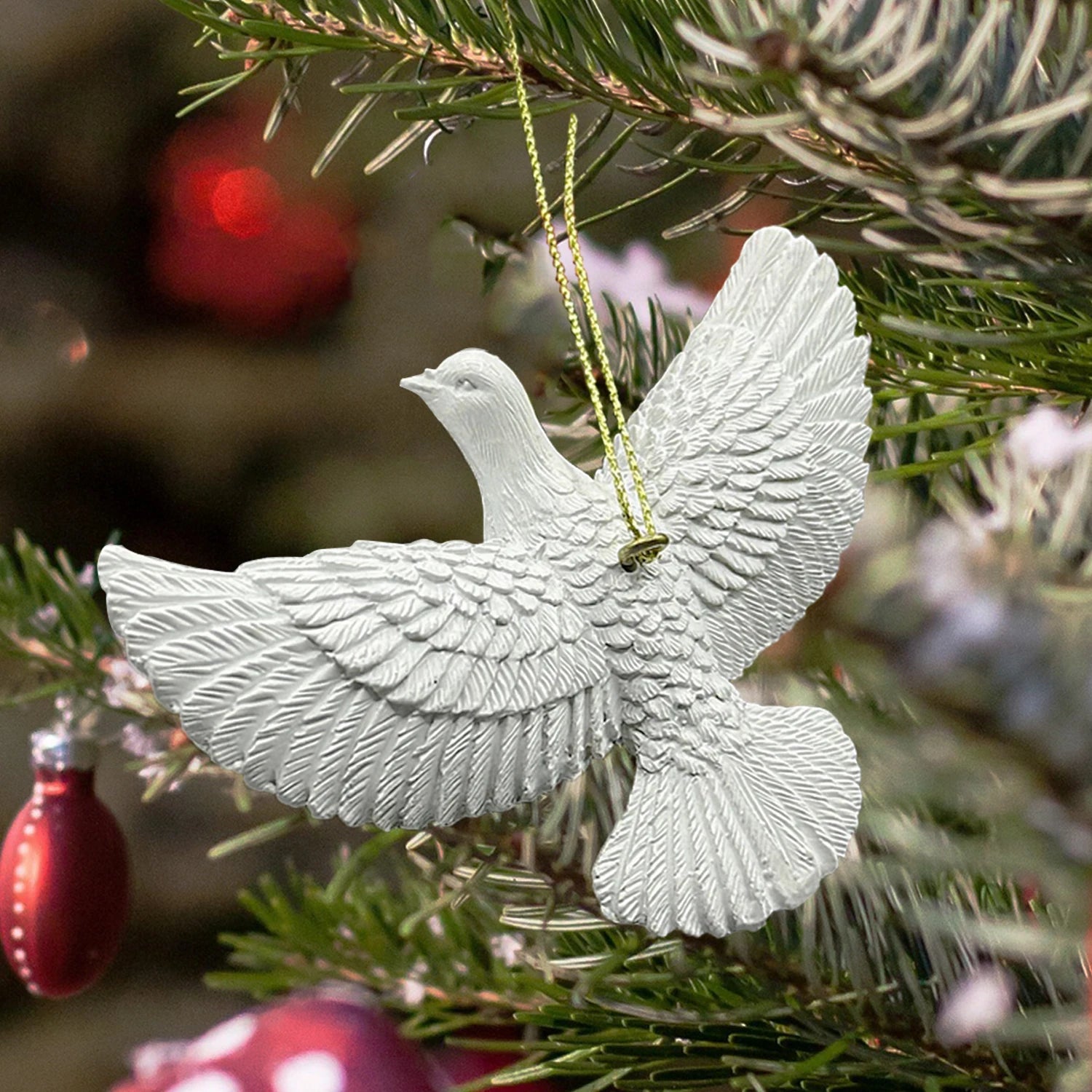 SnowDove Ornament – Stijlvol winters ornament voor feestelijke boomaccenten